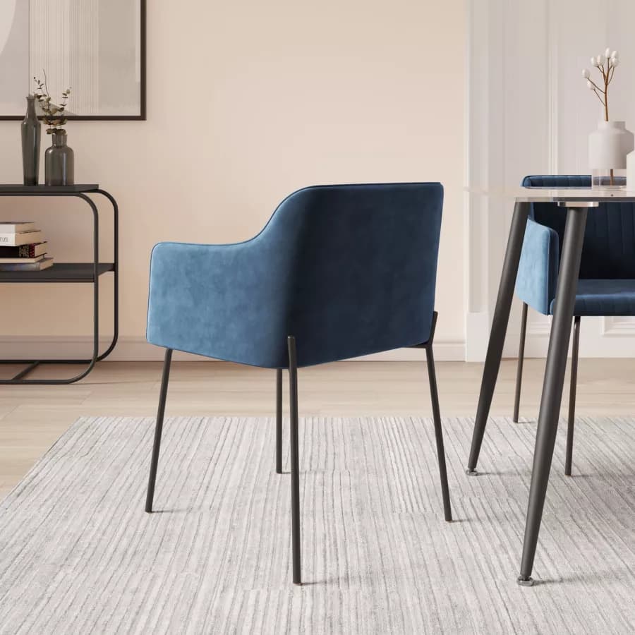 Set 2 sedie in velluto blu scuro e gambe in metallo nero - Vanus