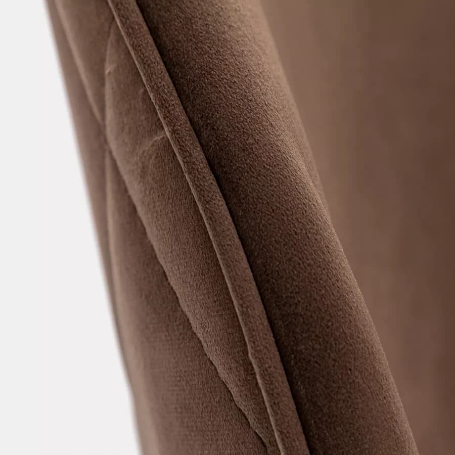 Set 4 sedie in velluto cappuccino con gambe in metallo nero - Georgia
