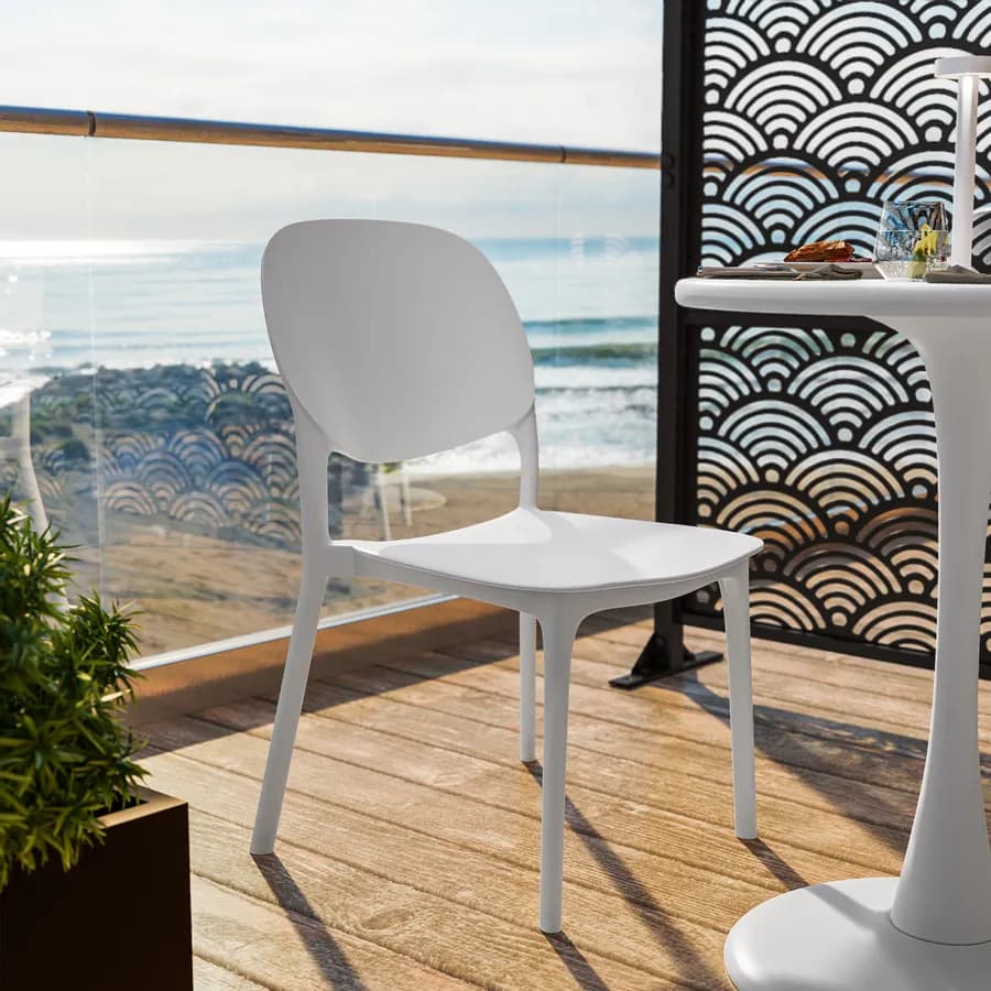 Set bistrot con tavolo rotondo 60 cm e 2 sedie impilabili in polipropilene bianco - Tulipano