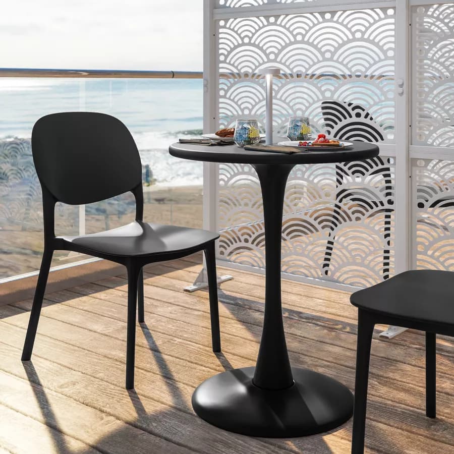 Set bistrot con tavolo rotondo 60 cm e 2 sedie impilabili in polipropilene nero - Tulipano