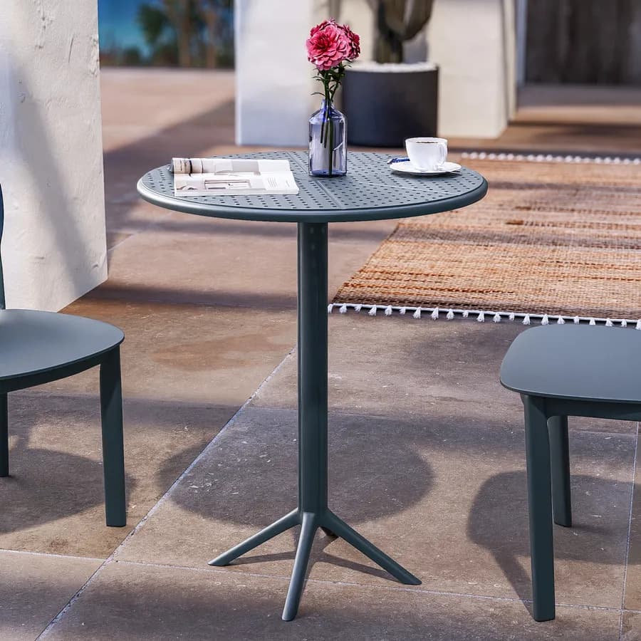 Set bistrot tavolo rotondo 60 cm e 2 sedie impilabili in polipropilene blu oceano - Sonny