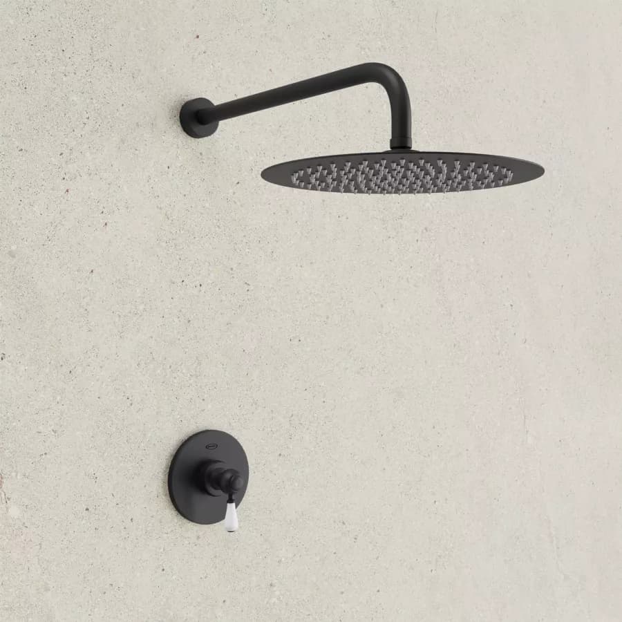 Set doccia incasso con braccio 30 cm e soffione 20 cm nero opaco Brera di Jacuzzi - Rubinetteria