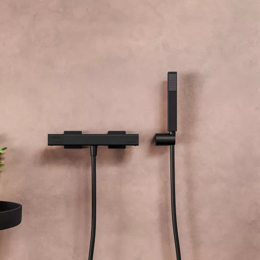 Set esterno doccia termostatico con doccino nero – Wing