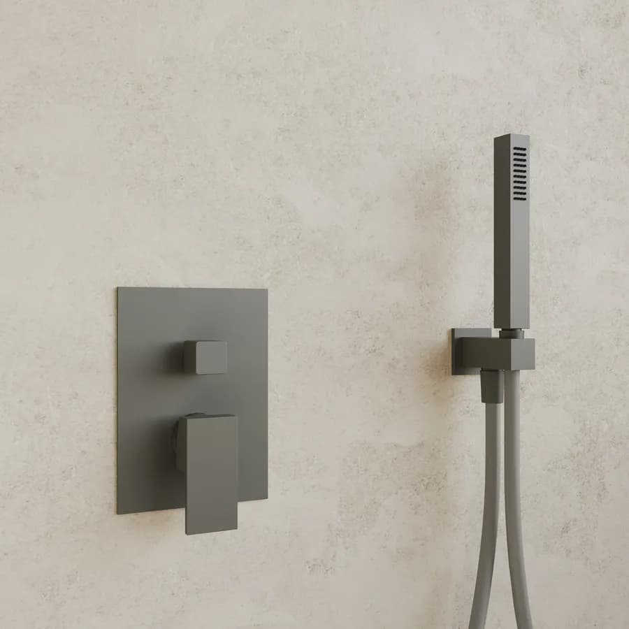 Set incasso doccia con deviatore e set doccino con braccio doccia e soffione 30 x 30 cm fango - Kyria