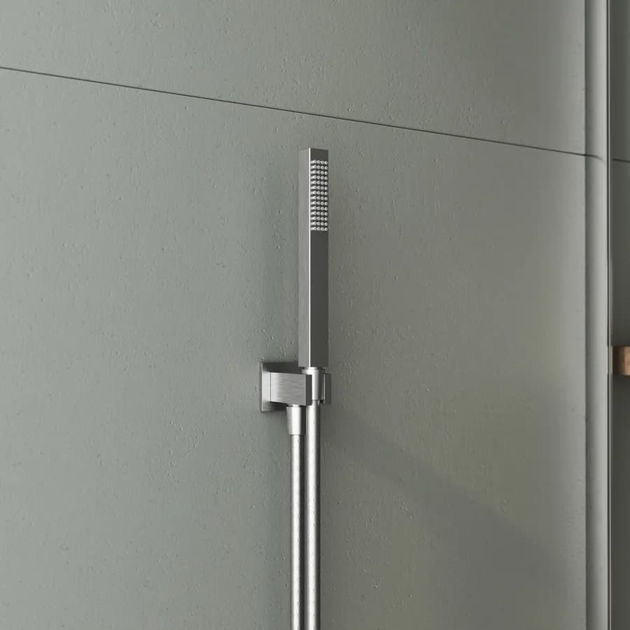 Set incasso squadrato con presa acqua in acciaio inox 316 satinato – Pure