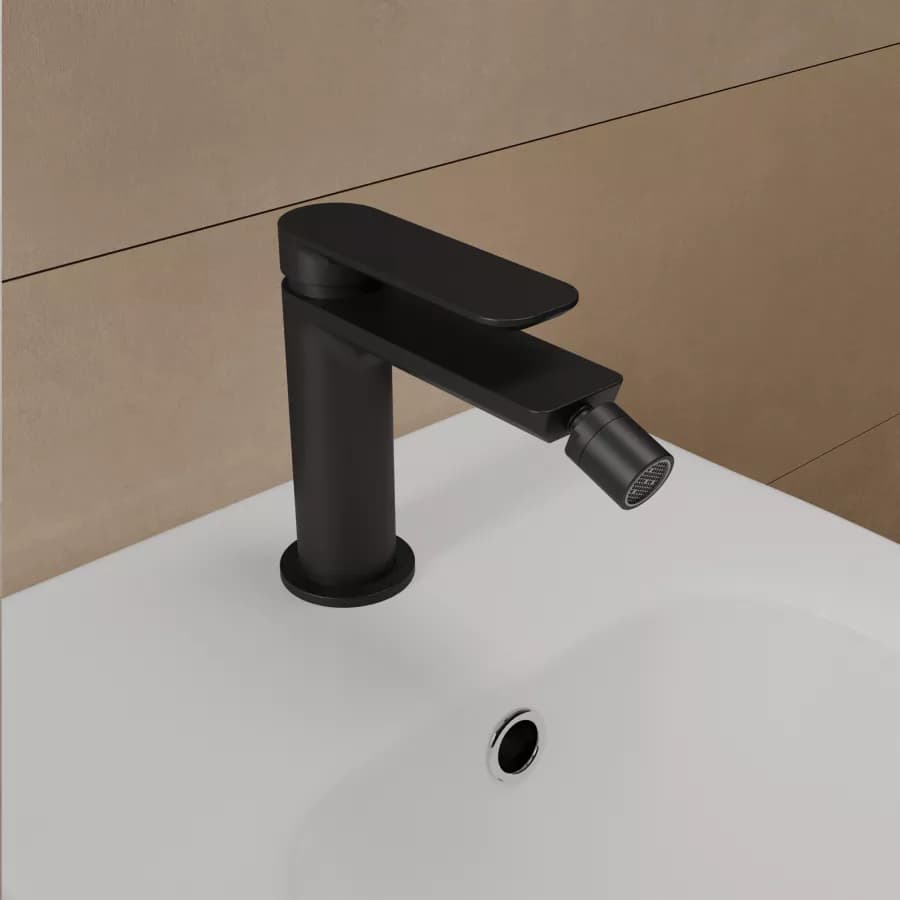 Set miscelatore lavabo a muro canna 20 e bidet con esterno vasca nero – Fusion