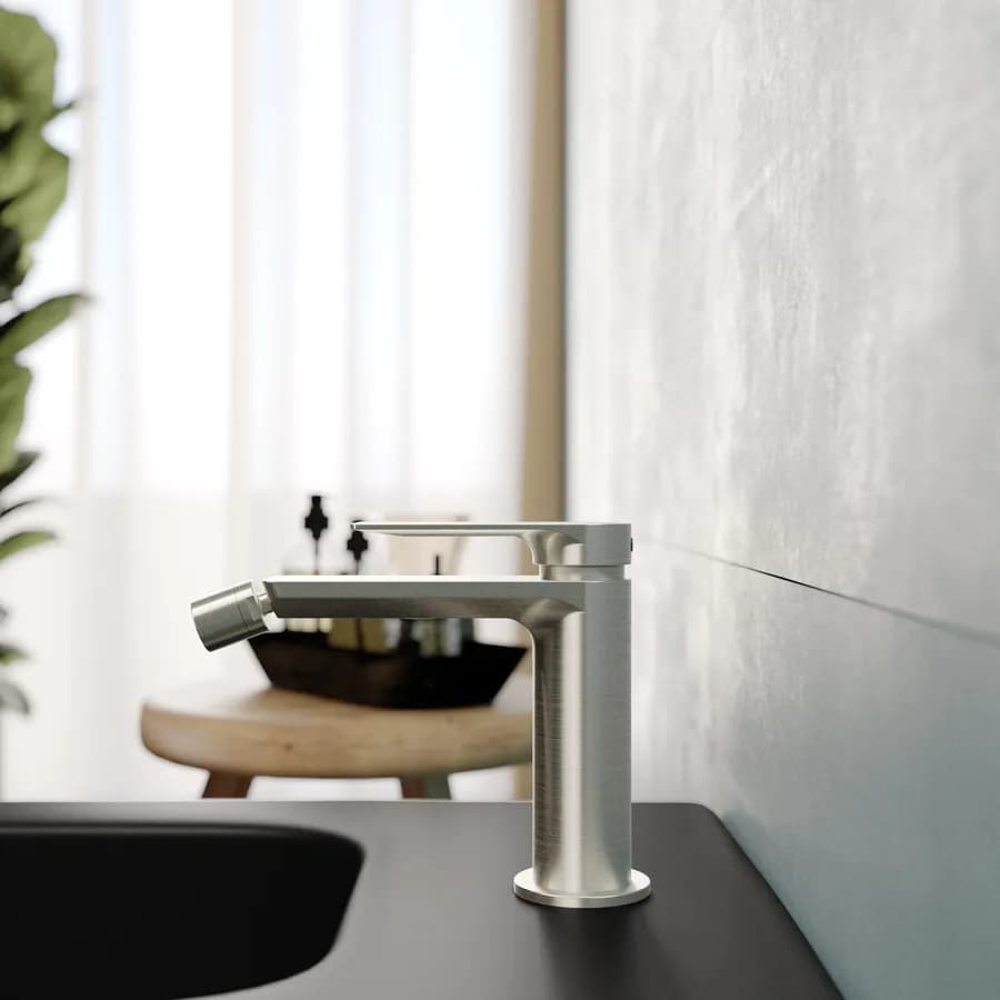 Set miscelatore lavabo e bidet spazzolato – Iota