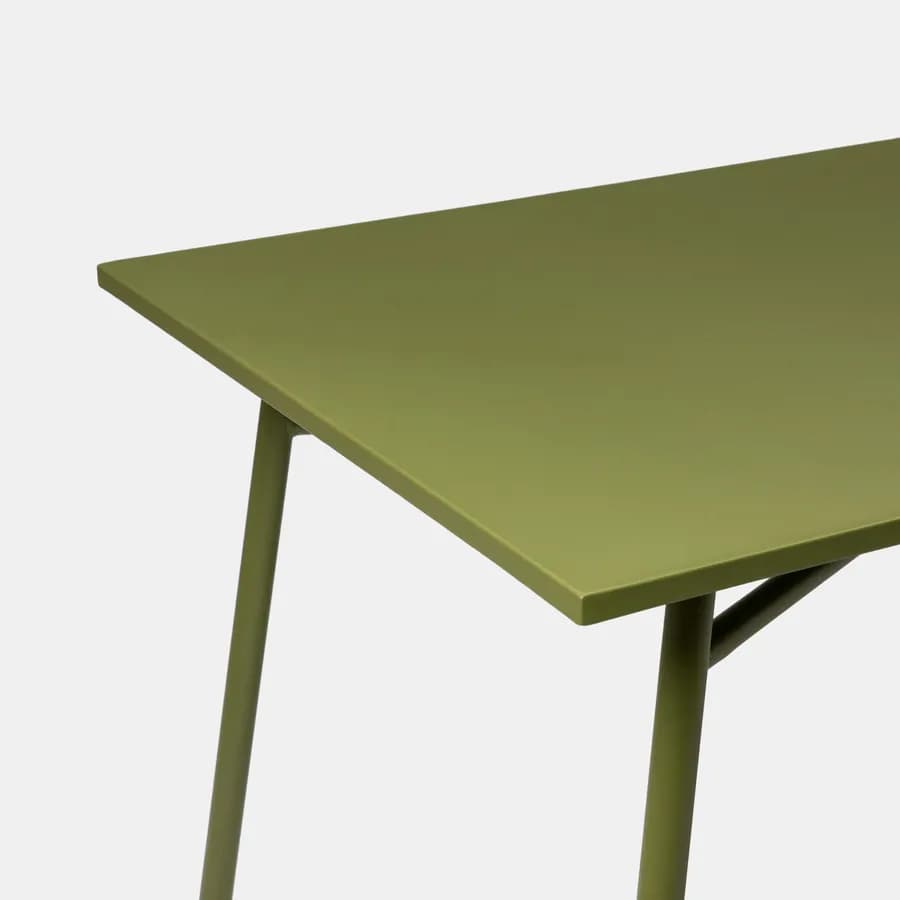 Set pranzo con tavolo 150x80 cm e 4 sedie con braccioli in acciaio verde oliva - Faber