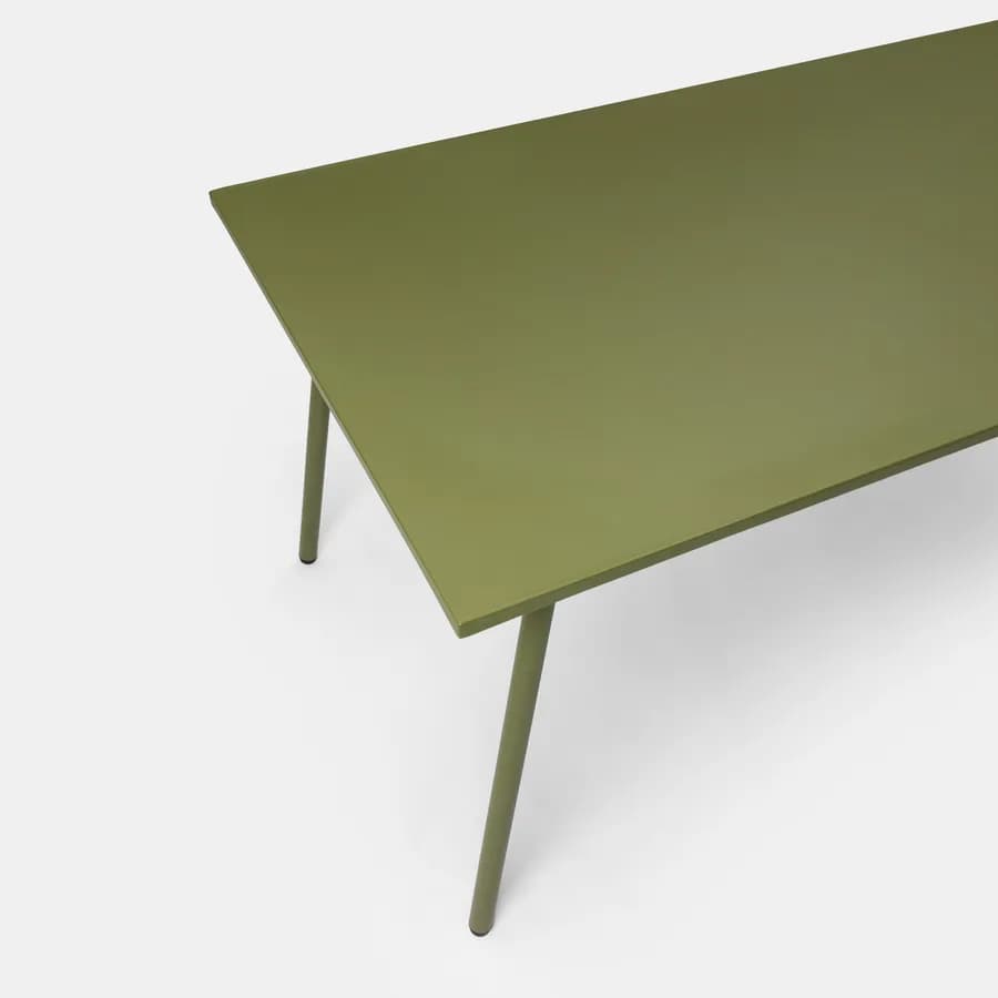 Set pranzo con tavolo 150x80 cm e 4 sedie con braccioli in acciaio verde oliva - Faber