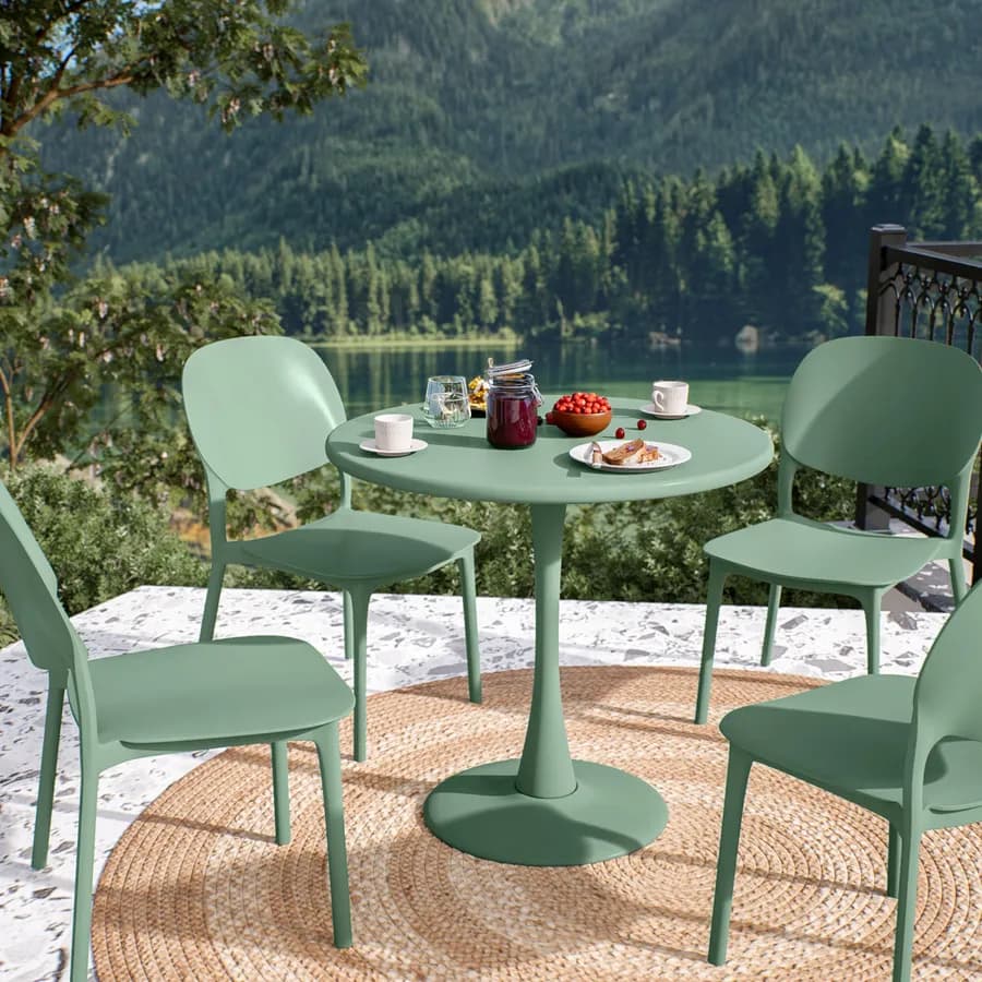 Set pranzo con tavolo rotondo 80 cm e 4 sedie impilabili in polipropilene verde giada - Tulipano
