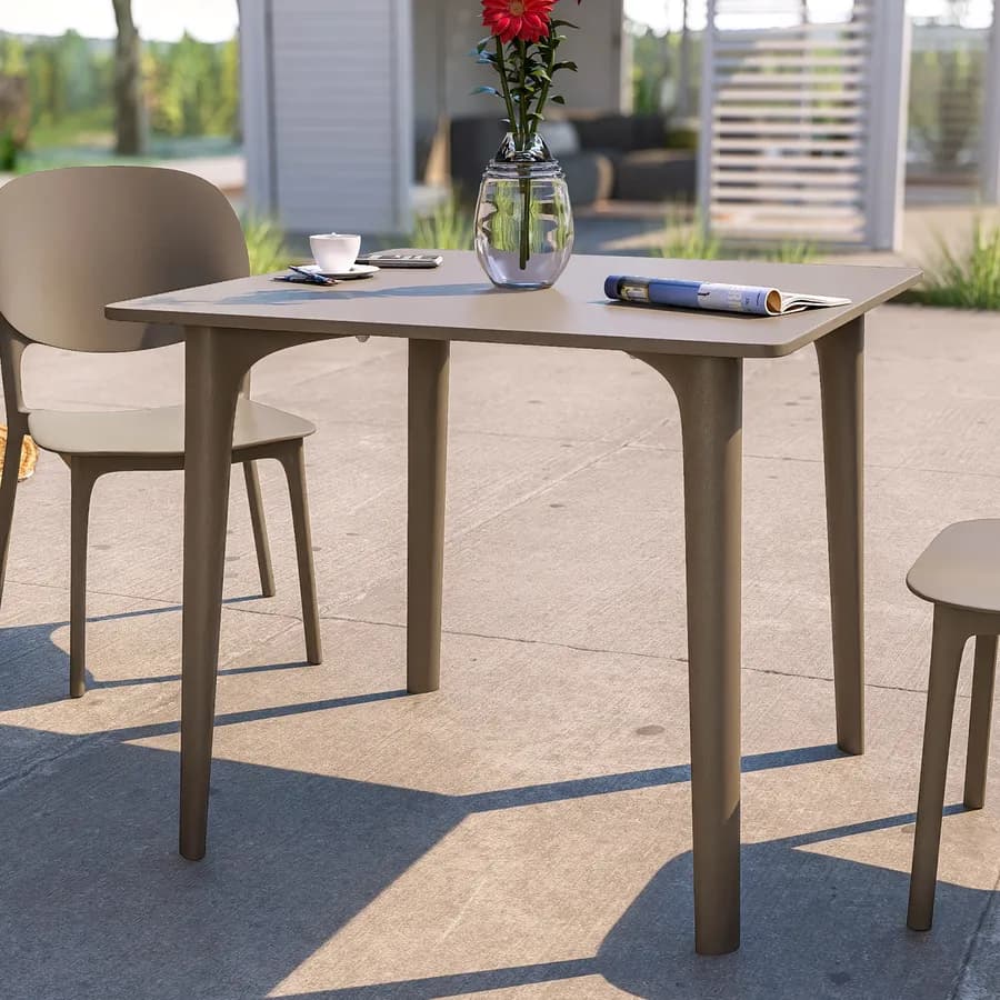 Set pranzo da giardino con tavolo 80x80 cm e 4 sedie in polipropilene cacao - Qalis