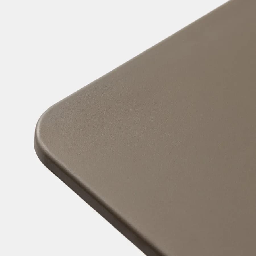 Set pranzo da giardino con tavolo 80x80 cm e 4 sedie in polipropilene cacao - Qalis