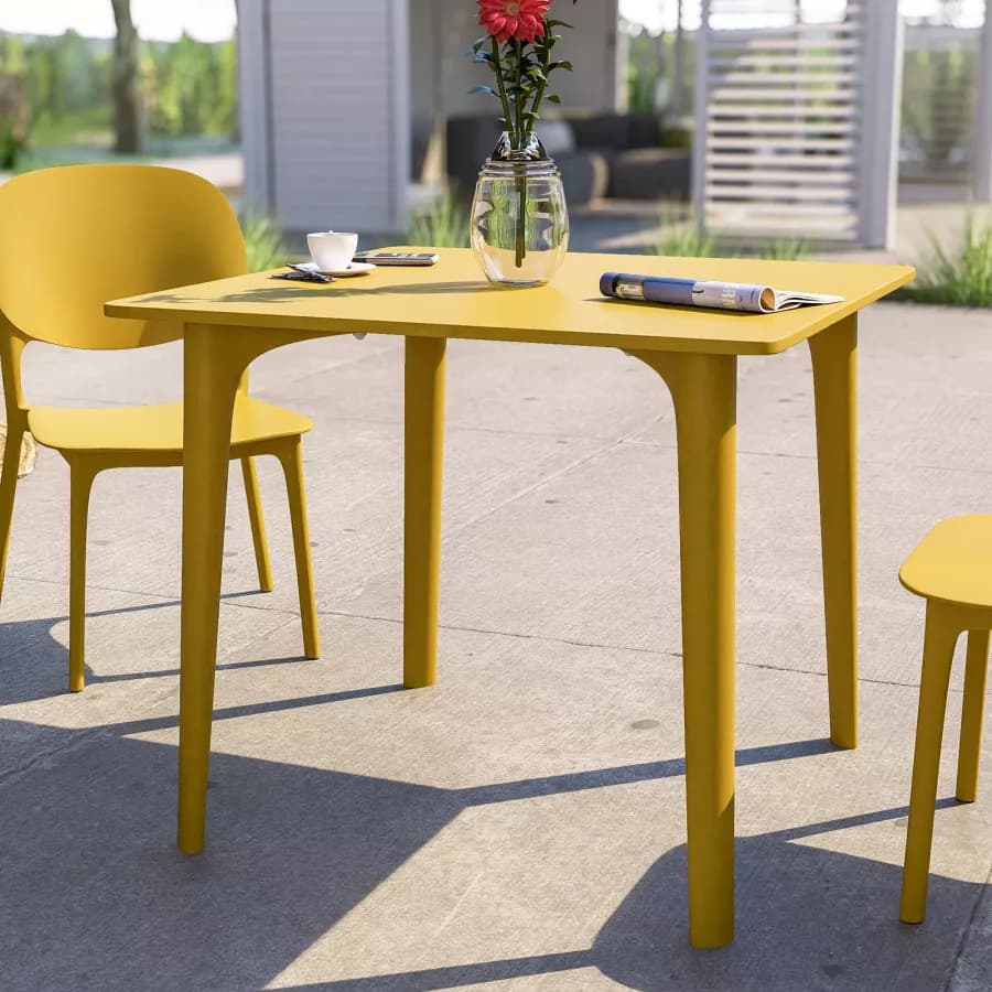 Set pranzo da giardino con tavolo 80x80 cm e 4 sedie in polipropilene senape - Qalis