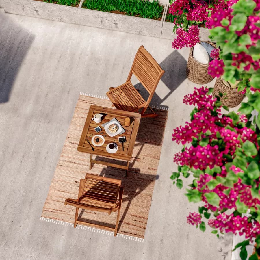 Set bistrot con tavolo 60x60 cm con 2 sedie pieghevoli in legno di acacia - Paja