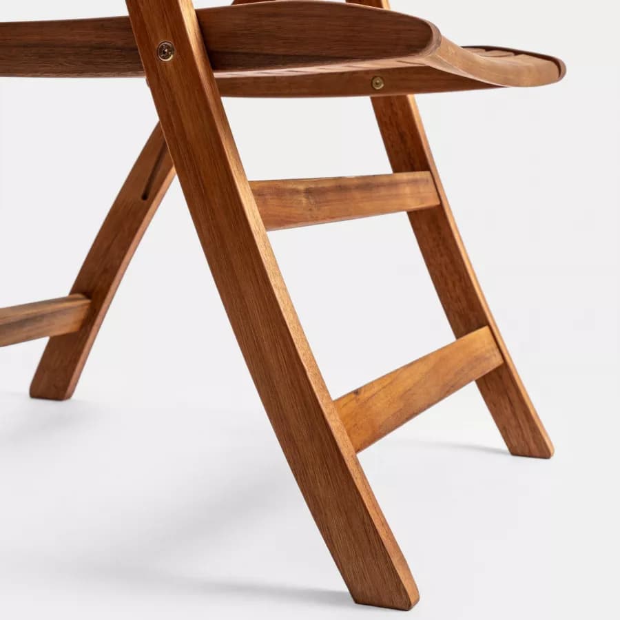 Set bistrot con tavolo 60x60 cm e 2 sedie con braccioli regolabili in legno di acacia - Paja