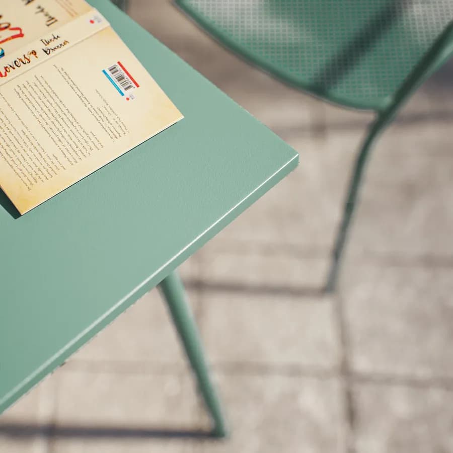 Set bistrot tavolo 60x60 e 2 sedie con braccioli in acciaio verde marino - Faber