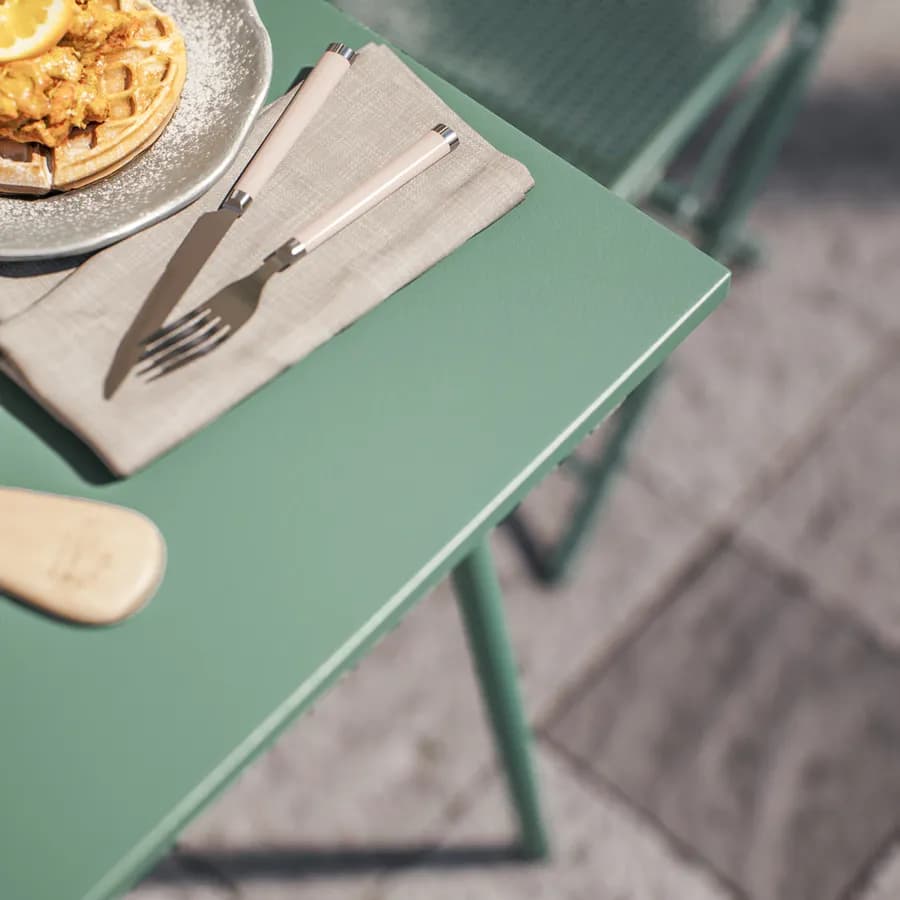 Set bistrot tavolo 70x70 cm e 2 sedie pieghevoli in acciaio verde marino - Faber
