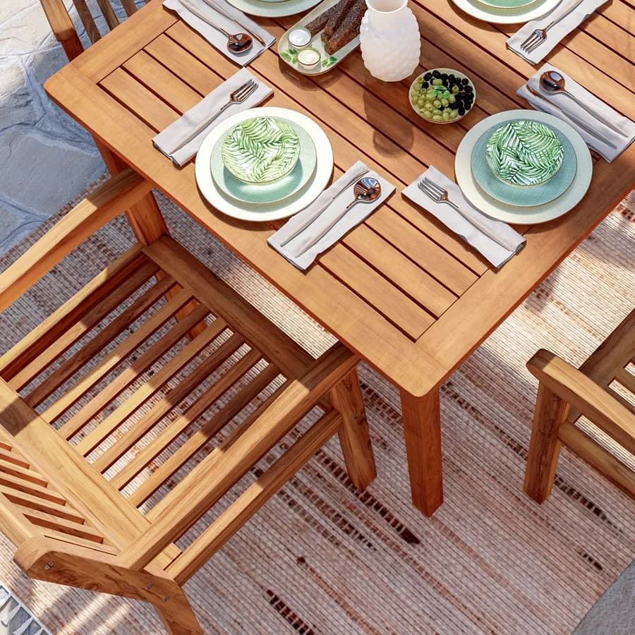 Set pranzo tavolo 90x90 cm e 4 sedie con braccioli in legno di acacia – Paja