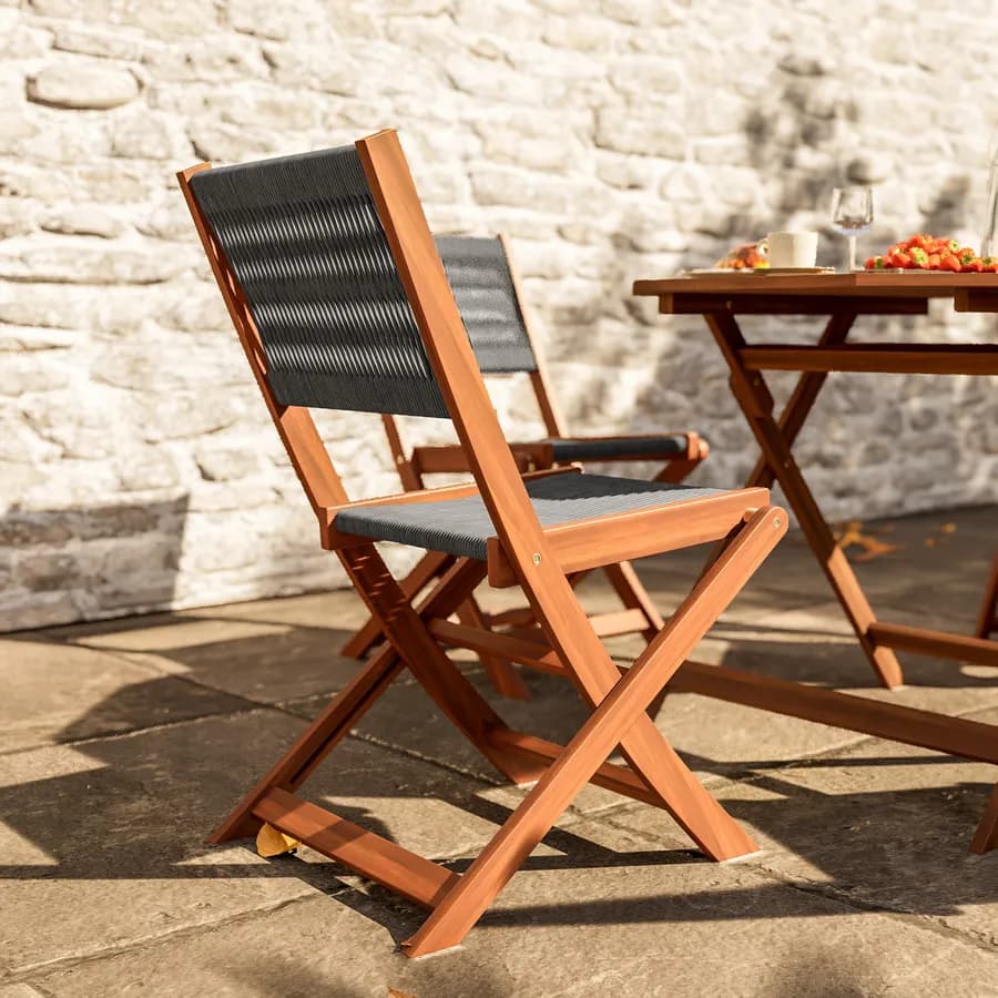 Set pranzo tavolo pieghevole rotondo 100 cm e 4 sedie pieghevoli in legno di acacia e corda grigia - Yadira
