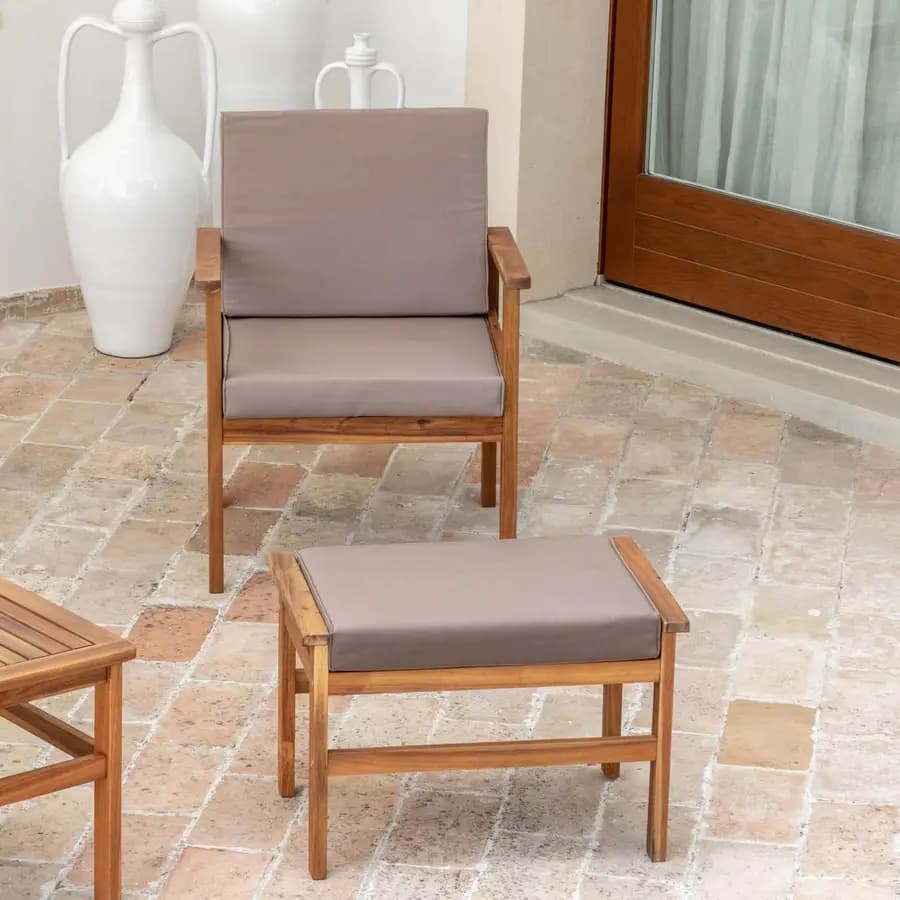 Set relax divano due poltrone e tavolino da caffè in legno di acacia con cuscini imbottiti - Paja