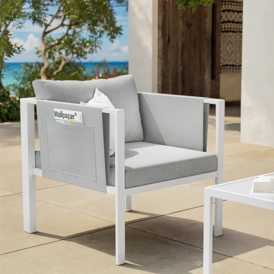 Set relax divano 2 poltrone e tavolino in metallo bianco con cuscini grigio chiaro - Tirrena