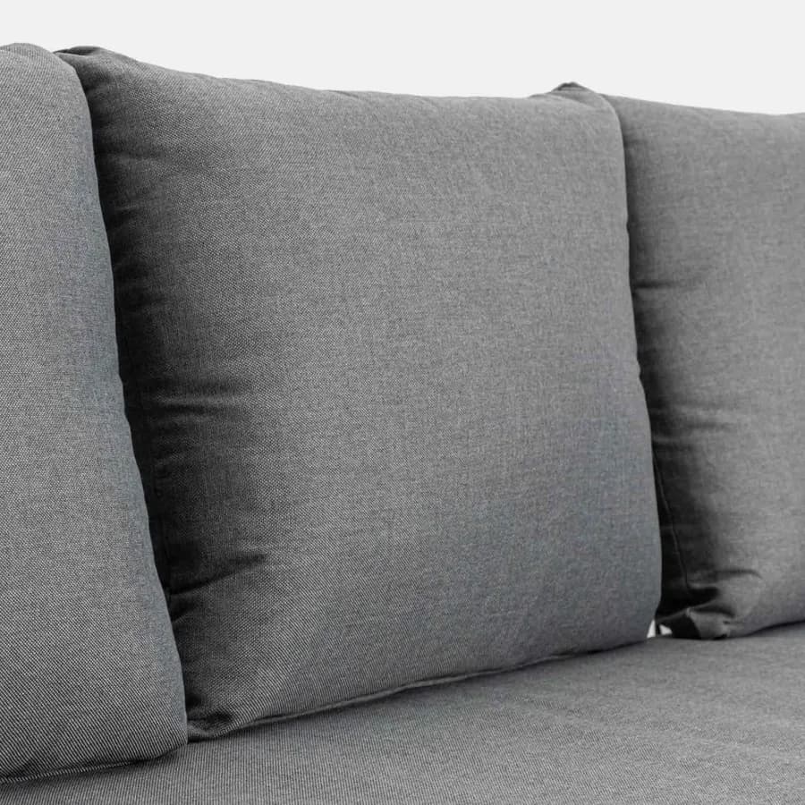 Set relax divano pouf e 2 tavolini in acciaio e polyrattan grigio - Klaus