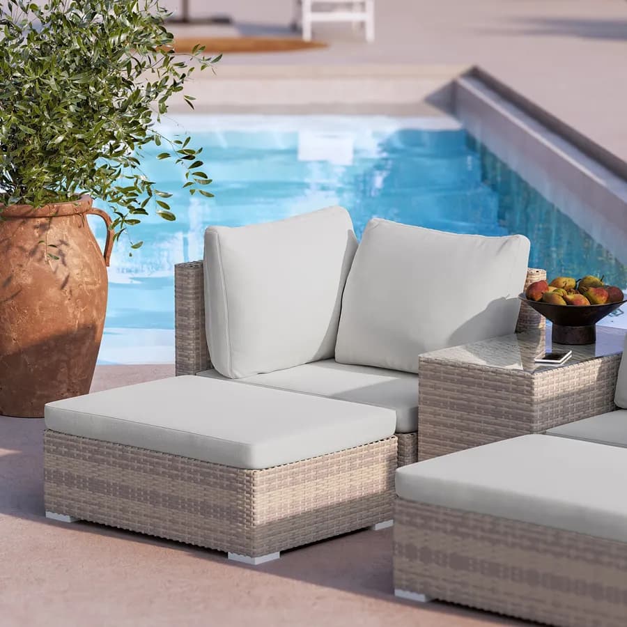 Set relax modulare con divano 2 pouf e tavolino top in vetro in polyrattan beige - Tropico