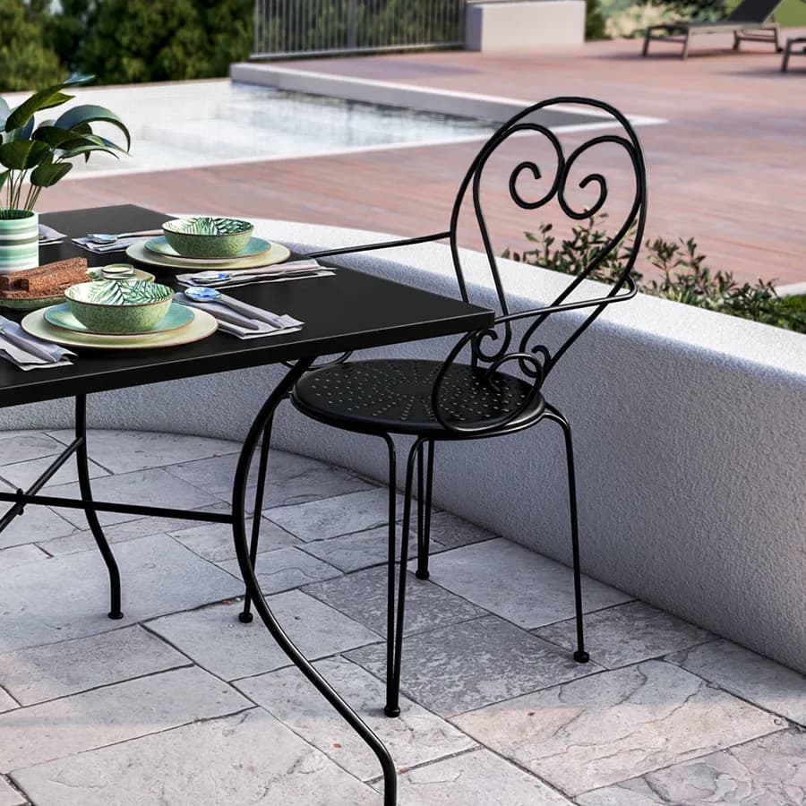 Set pranzo tavolo 90x90 cm e 4 sedie con braccioli in metallo nero - Loren