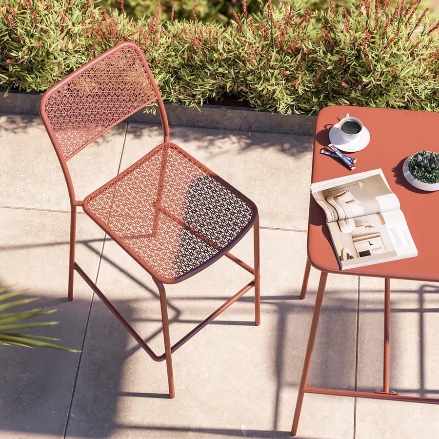 Sgabello alto da esterno impilabile in acciaio terracotta - Faber