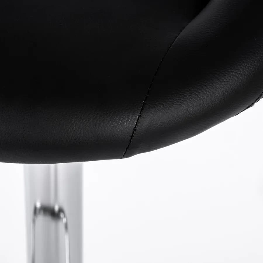 Sgabello in similpelle nera con base cromata - Sveva