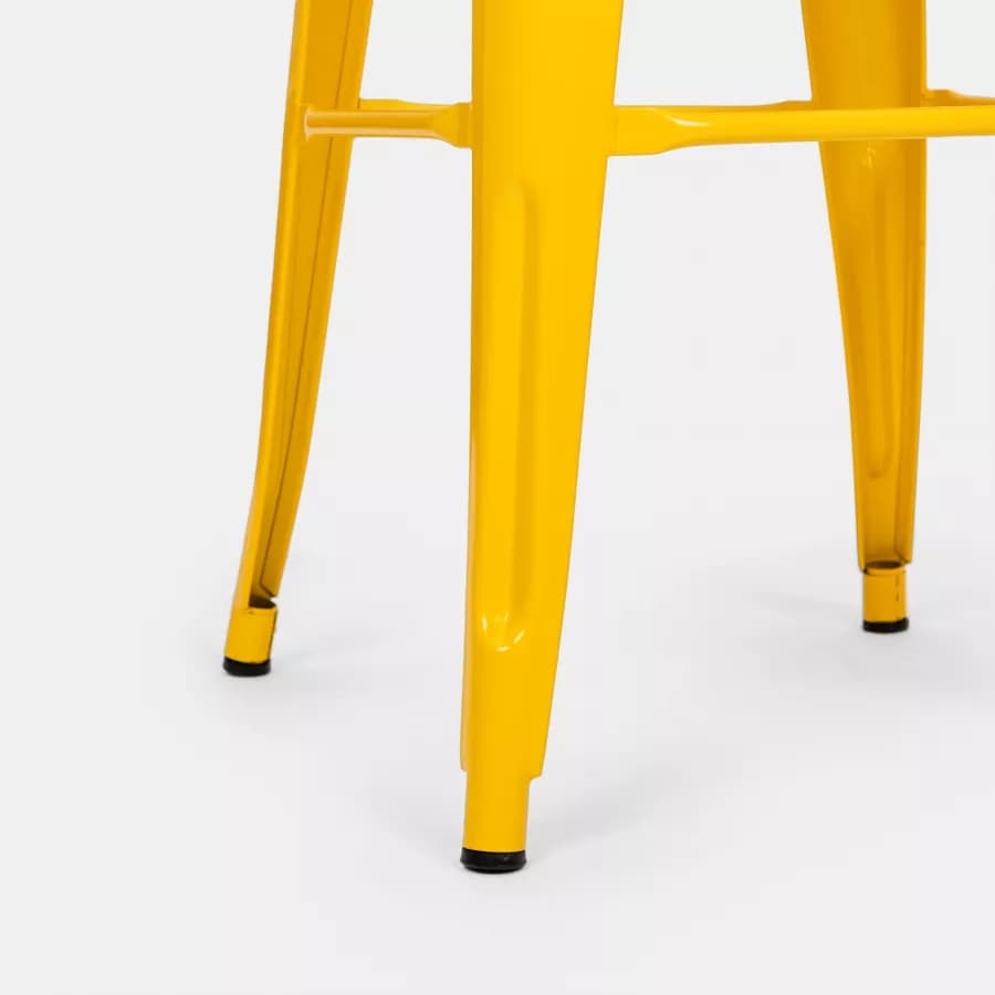 Sgabello da giardino impilabile stile industrial in metallo giallo - Farley