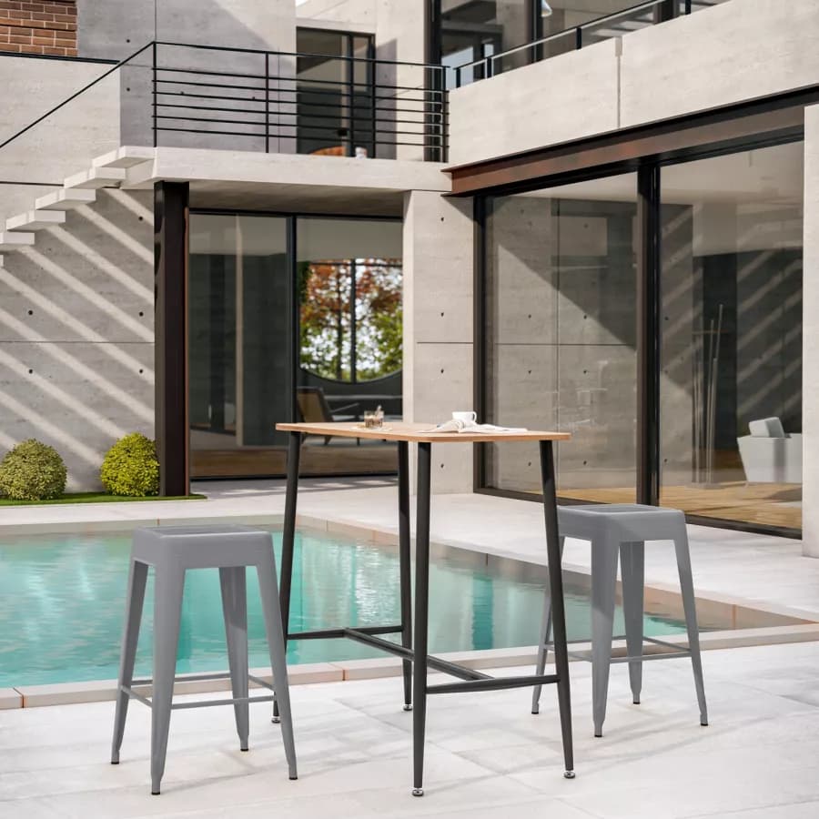 Sgabello da giardino impilabile stile industrial in metallo grigio - Farley