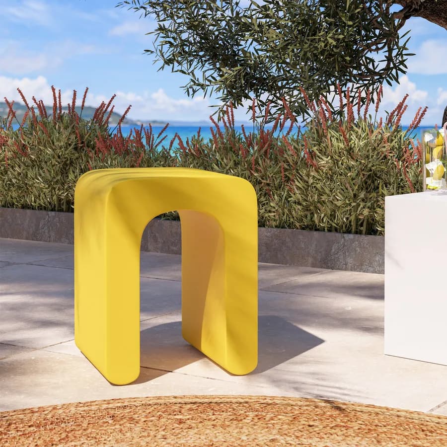 Sgabello da giardino in polietilene giallo - Marinha