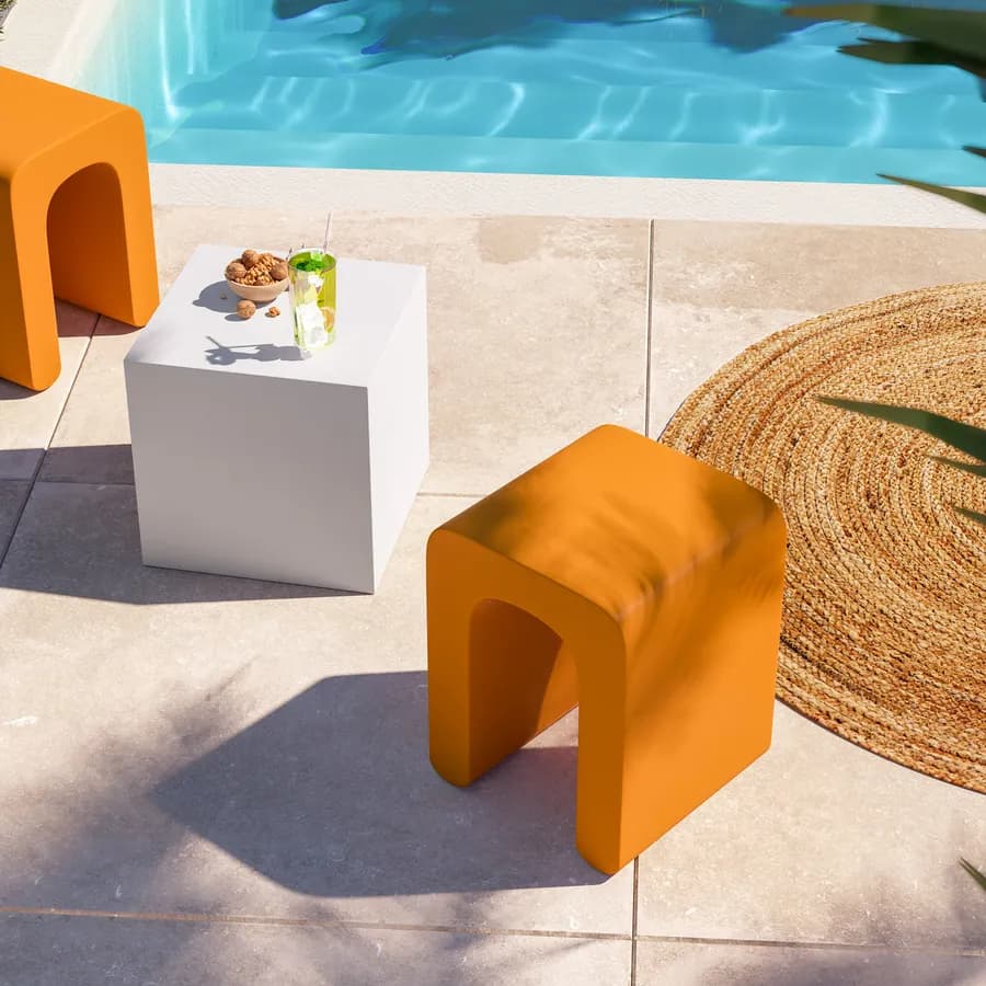 Sgabello da giardino in polietilene ocra - Marinha