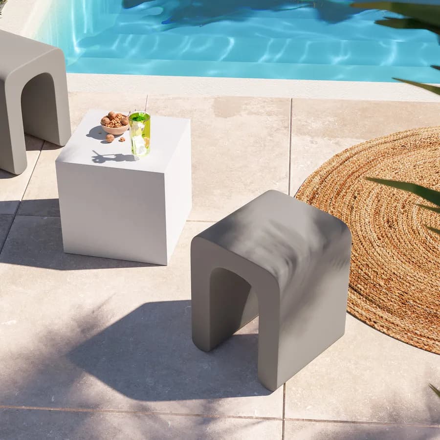 Sgabello da giardino in polietilene tortora - Marinha