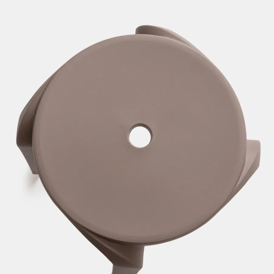 Sgabello impilabile in polipropilene cappuccino - Huxley
