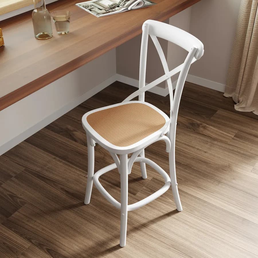 Sgabello in legno di olmo bianco con seduta in rattan - Giulietta