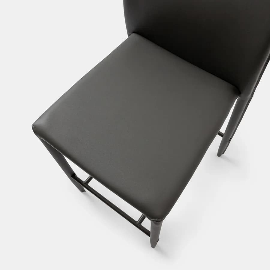 Sgabello in similpelle grigio scuro con poggiapiedi - Manfredi