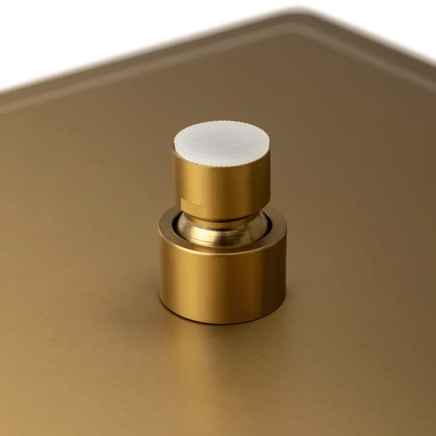 Soffione 30x30 cm ultraslim in acciaio inox oro spazzolato
