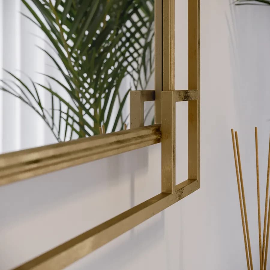 Specchio da parete 55x55 cm con cornice in metallo oro - Zarren