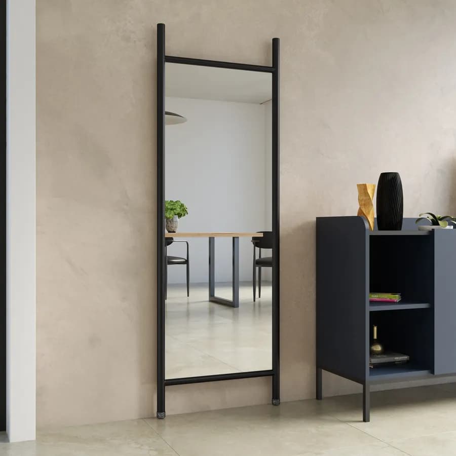 Specchio da terra 56x165h cm in legno nero con cornice - Nerian