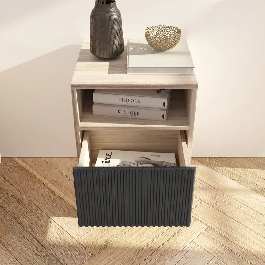 Comodino 40 cm in legno cannettato rovere e nero - Sven