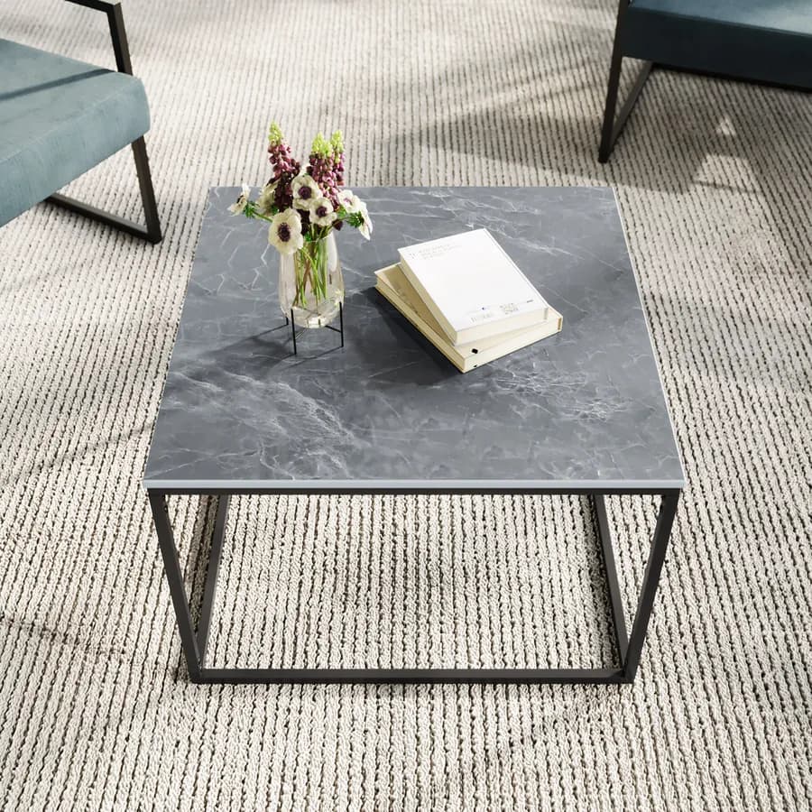 Tavolino 60x41h cm con top in ceramica effetto marmo grigio e base in metallo nero - Kepner