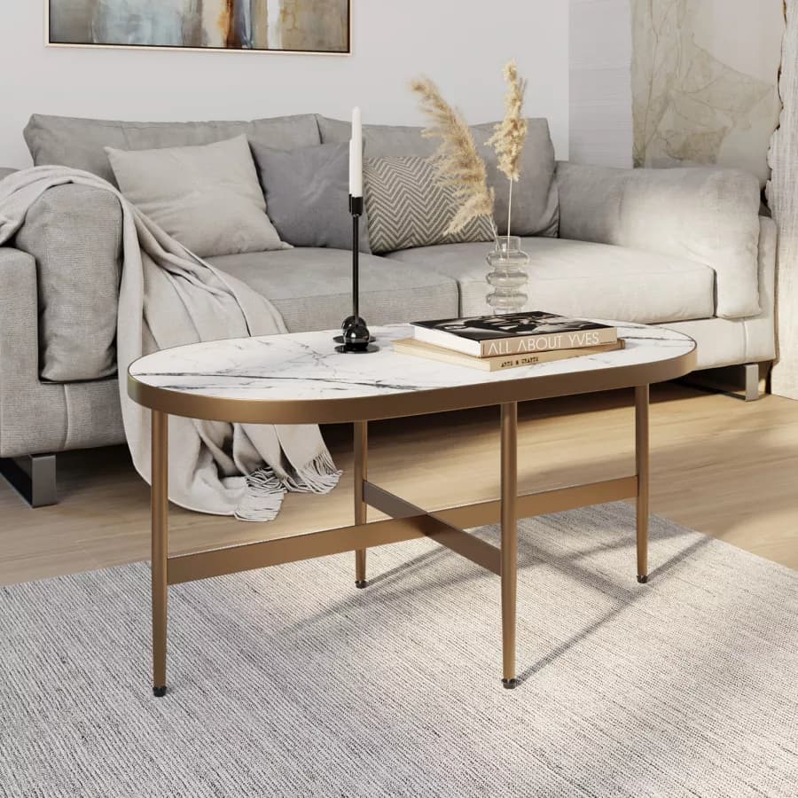 Tavolino 90 cm con piano effetto marmo bianco e base oro - Clarity