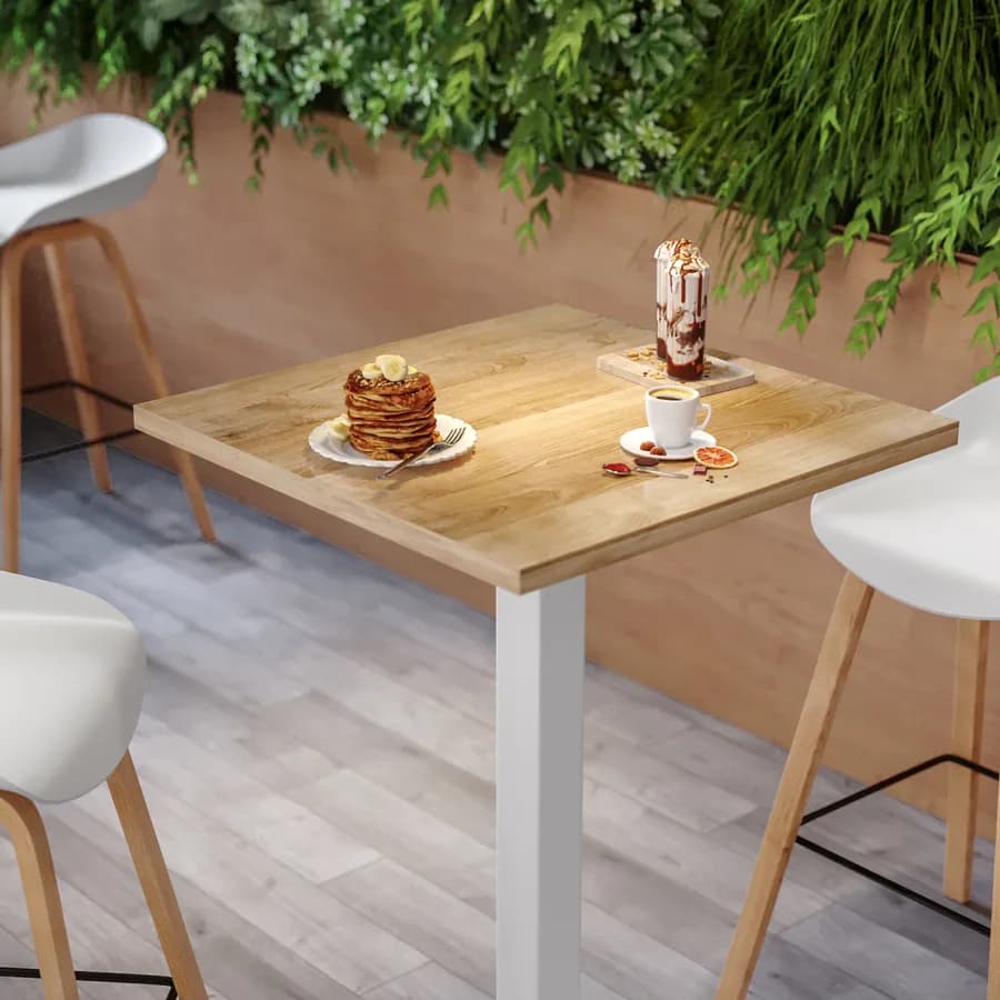 Tavolo alto 60x60 cm con piano rovere e struttura in metallo bianco - Caio
