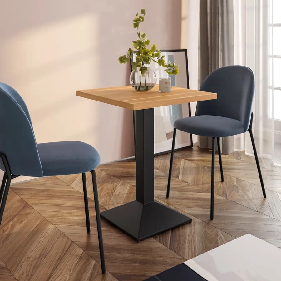 Tavolo da pranzo 70x70 cm con top effetto rovere da 30 mm e base in metallo nero - Caio