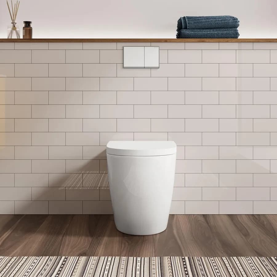Vaso filomuro in ceramica con sedile in termoindurente SoftClose - Volga