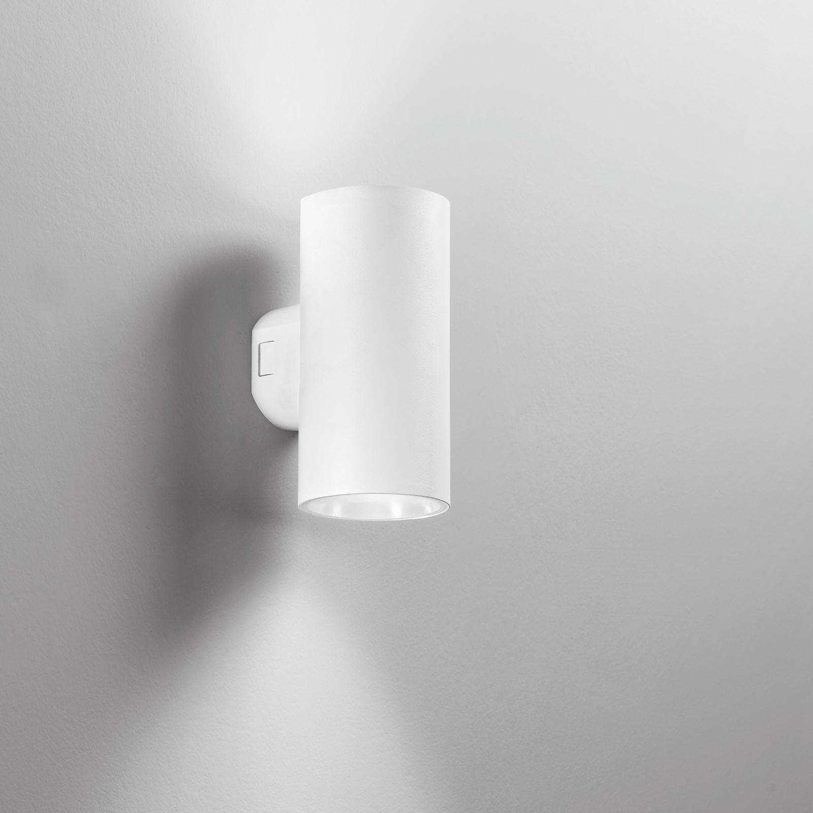 Applique LED rotonda 7,8 cm in policarbonato bianco con doppia emissione
