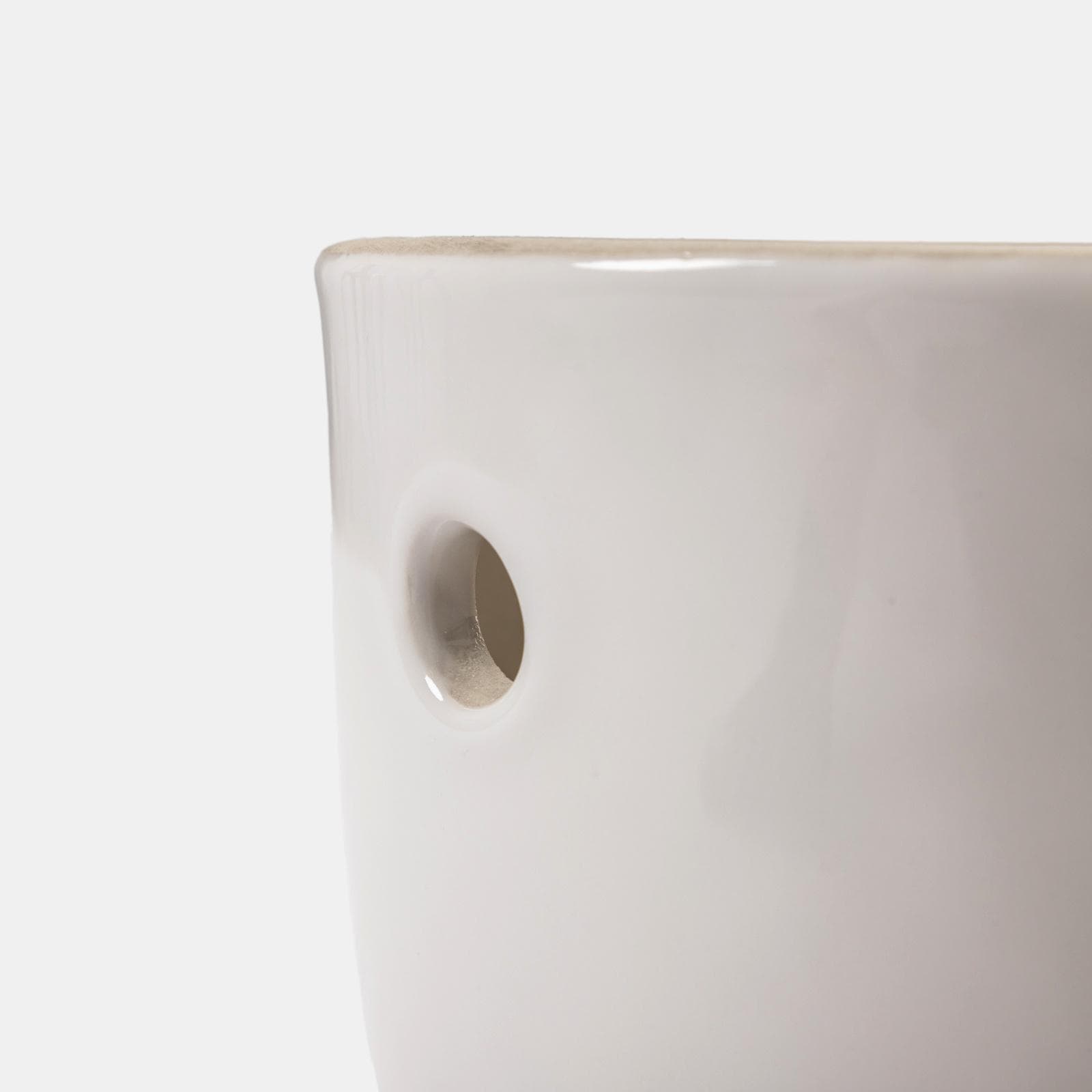 Cassetta alta universale in ceramica bianca da 11 lt