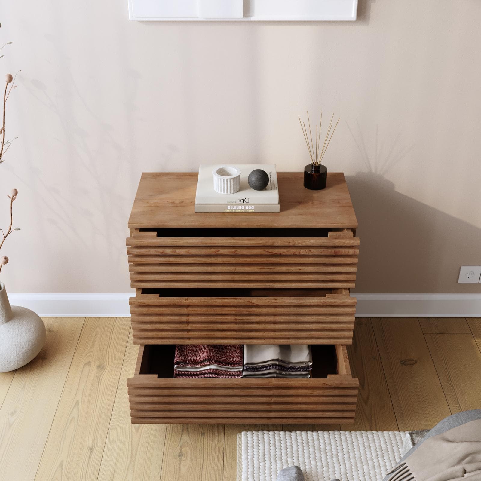 Cassettiera 75x70 cm in legno di acacia cannettato - Karan